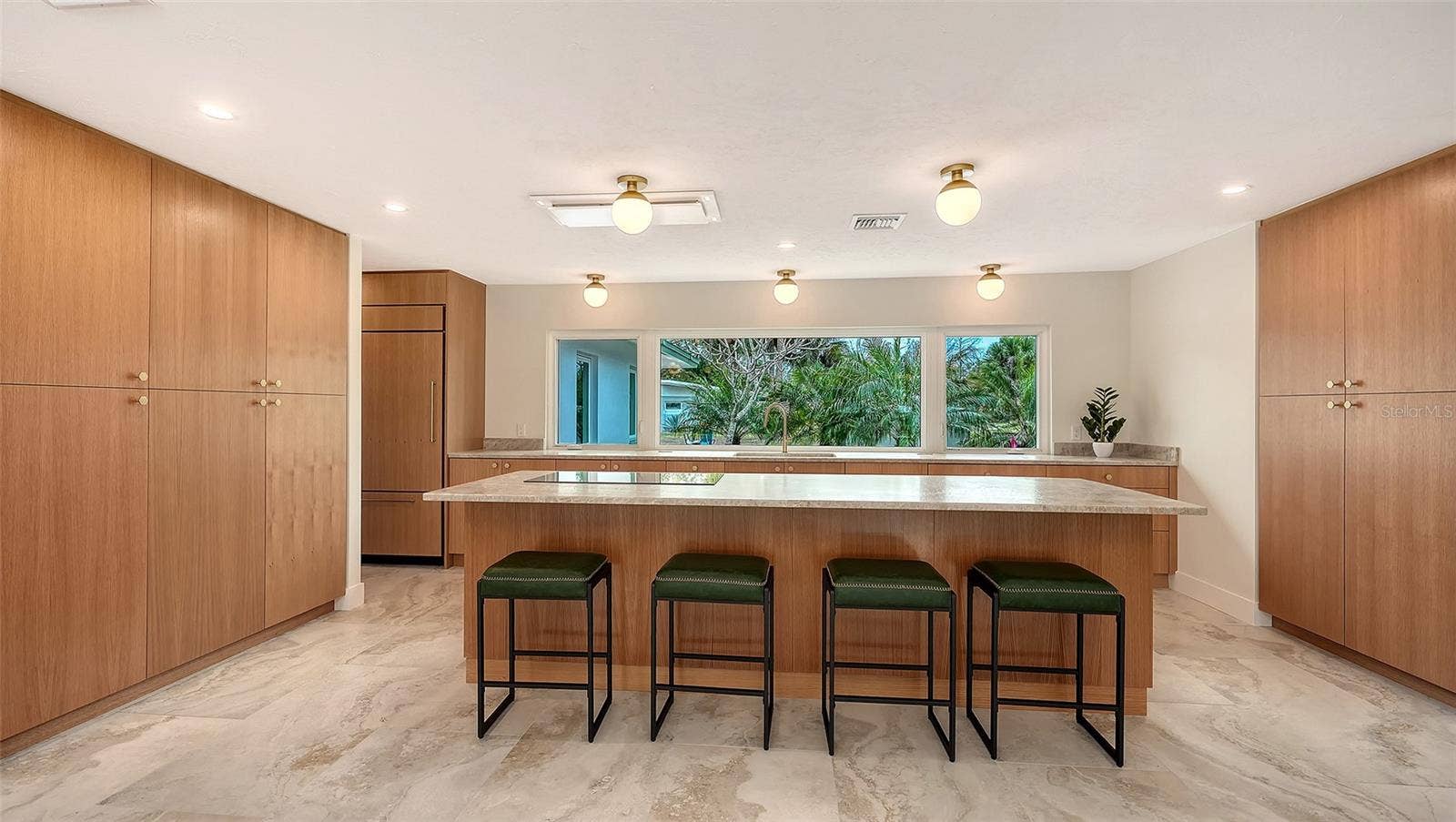 1967 BROOKHAVEN DRIVE, Sarasota, FL 34239 1967 BROOKHAVEN DRIVE, Sarasota, FL 34239