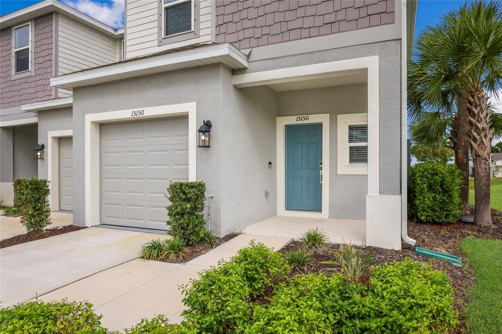 15150 GINETTI STREET, Nokomis, FL 34275 The front entry provides a warm entrance to welcome family and friends and has a soft and neutral color scheme perfect for Florida! The entry also includes a Ring doorbell as well as a keyless entry pad!
