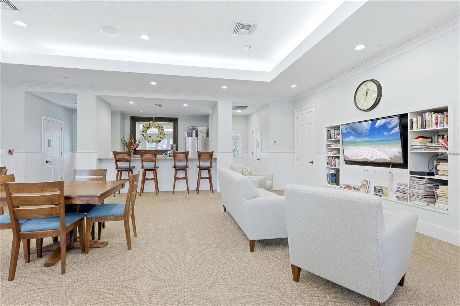 5711 BENTGRASS DRIVE, #19-102, Sarasota, FL 34235 5711 BENTGRASS DRIVE, #19-102, Sarasota, FL 34235
