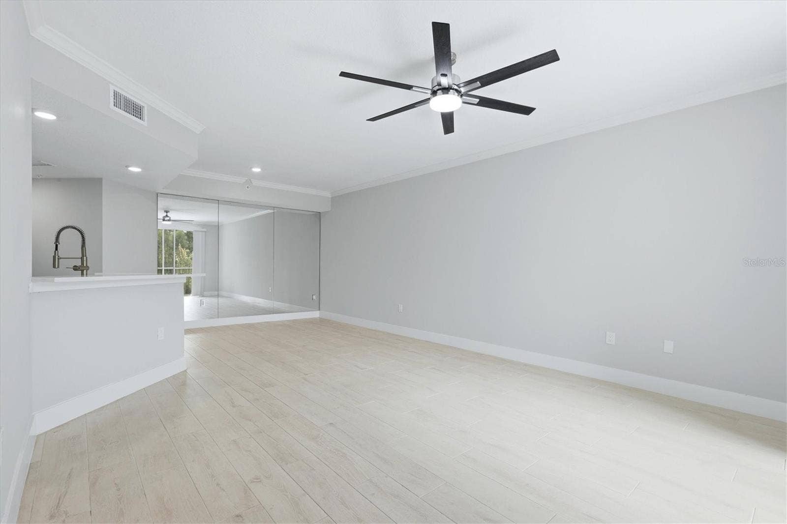 5711 BENTGRASS DRIVE, #19-102, Sarasota, FL 34235 5711 BENTGRASS DRIVE, #19-102, Sarasota, FL 34235