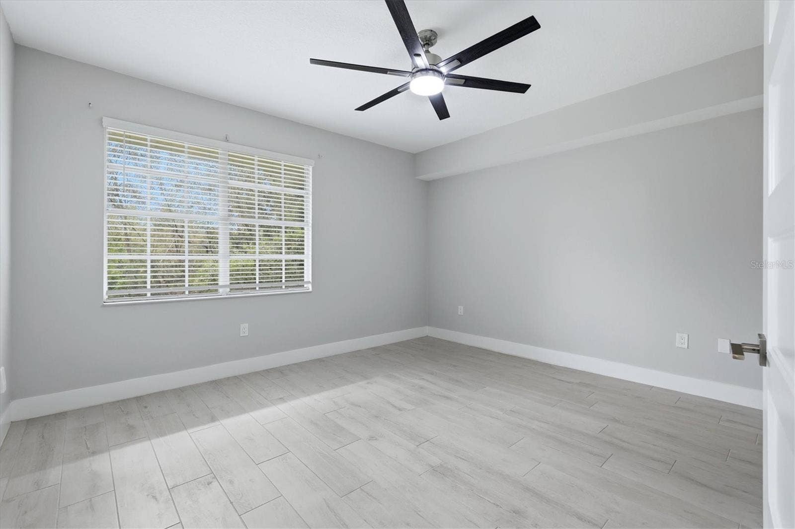 5711 BENTGRASS DRIVE, #19-102, Sarasota, FL 34235 5711 BENTGRASS DRIVE, #19-102, Sarasota, FL 34235