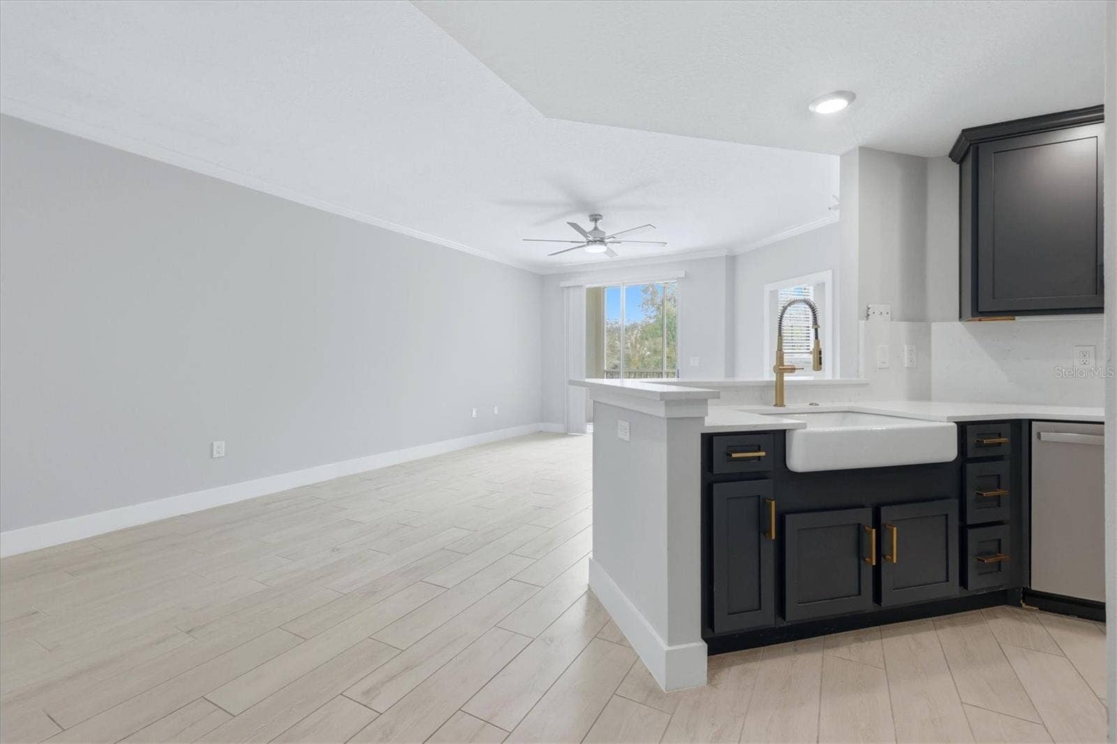 5711 BENTGRASS DRIVE, #19-102, Sarasota, FL 34235 5711 BENTGRASS DRIVE, #19-102, Sarasota, FL 34235
