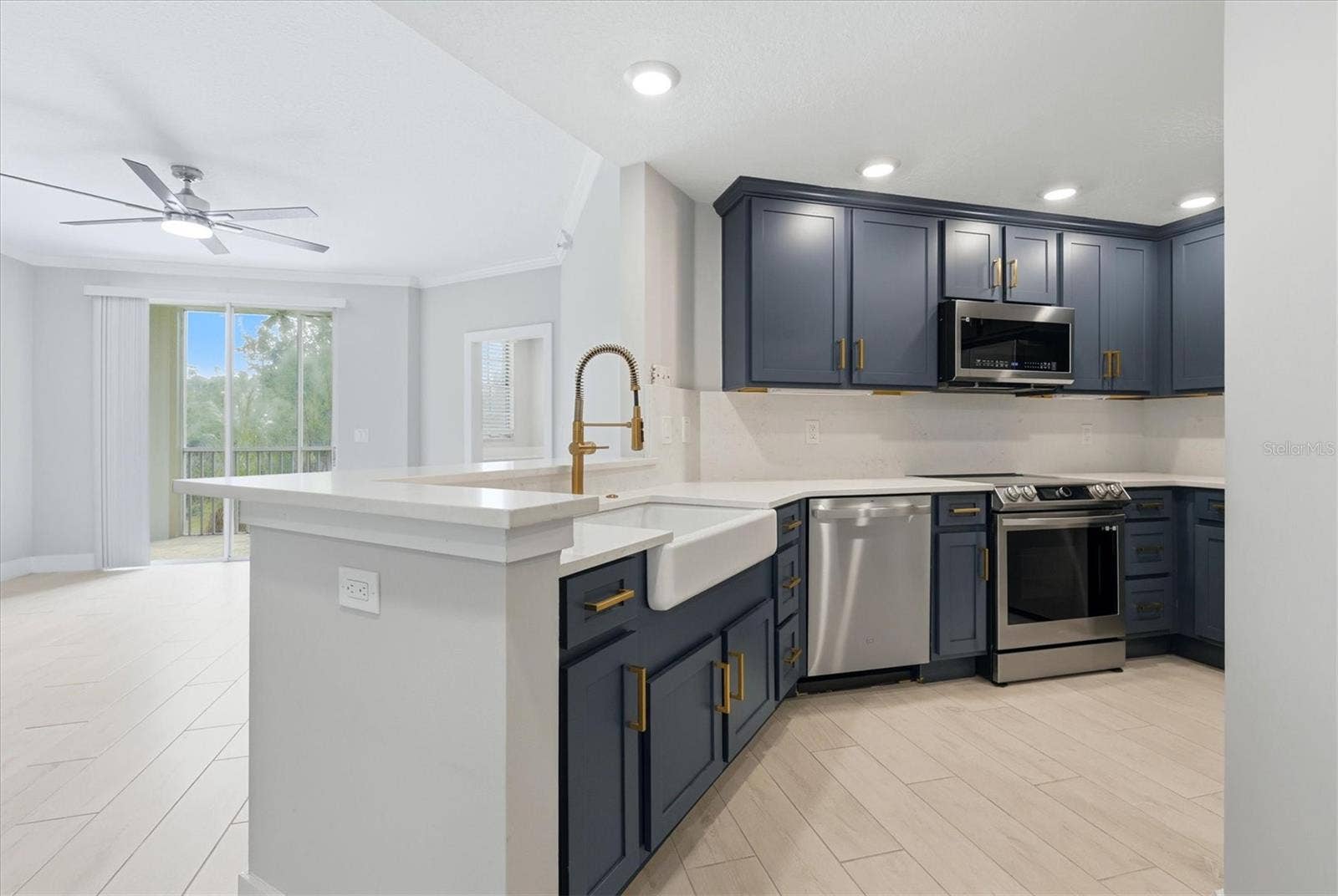 5711 BENTGRASS DRIVE, #19-102, Sarasota, FL 34235 5711 BENTGRASS DRIVE, #19-102, Sarasota, FL 34235