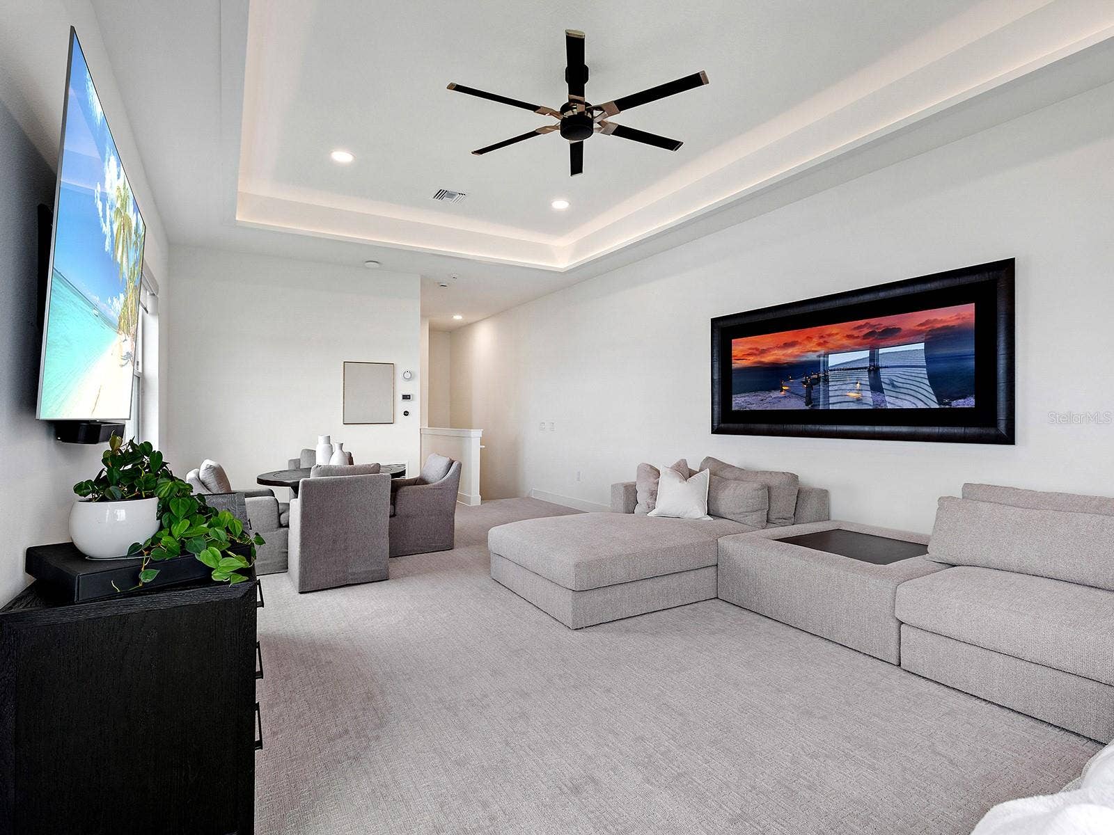 1320 IVORY TUSK CIRCLE, Sarasota, FL 34240 Spacious bonus room