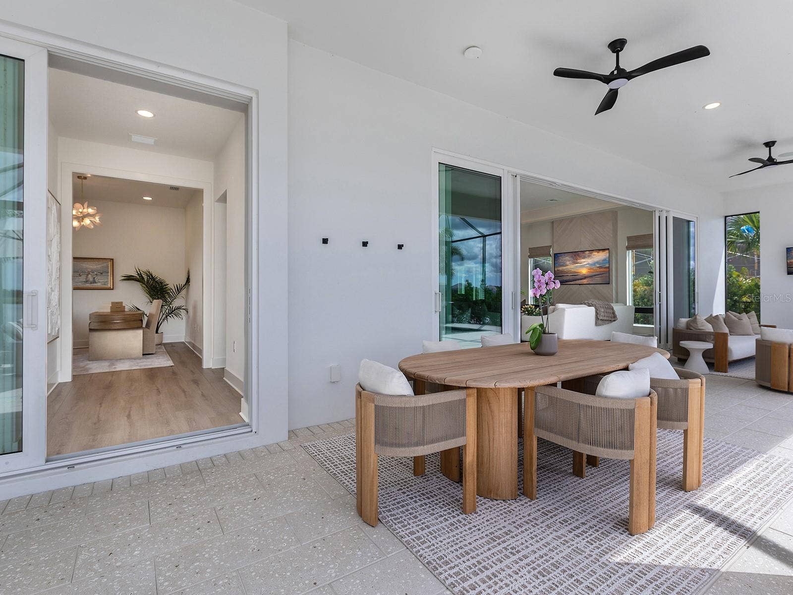 1320 IVORY TUSK CIRCLE, Sarasota, FL 34240 Sliders to the full pool bathroom