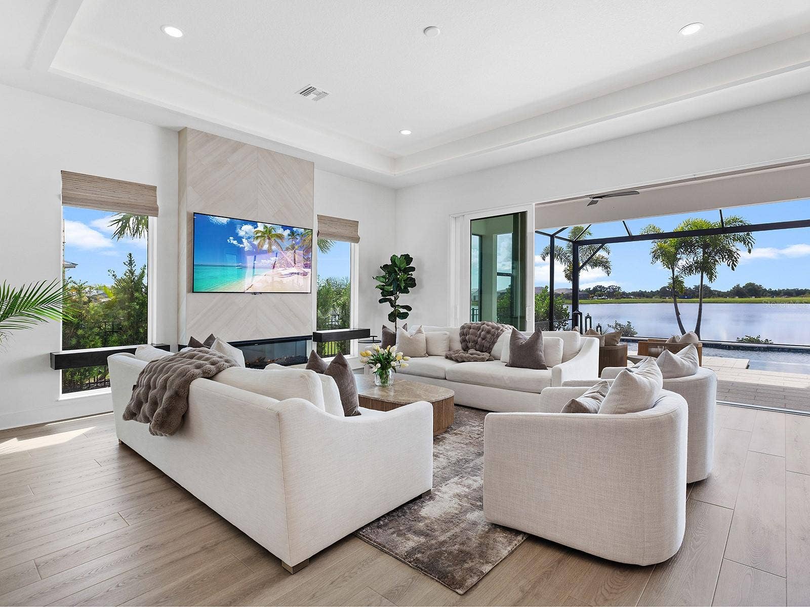 1320 IVORY TUSK CIRCLE, Sarasota, FL 34240 1320 IVORY TUSK CIRCLE, Sarasota, FL 34240
