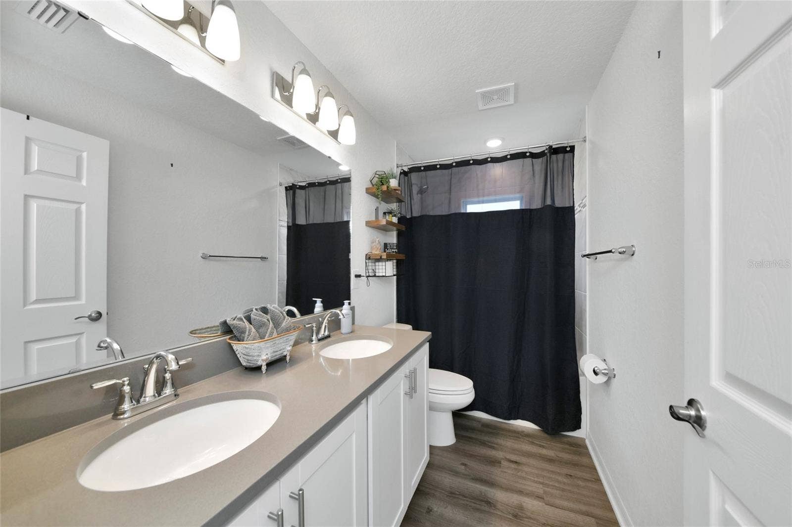 6528 166TH PLACE E, Parrish, FL 34219 6528 166TH PLACE E, Parrish, FL 34219