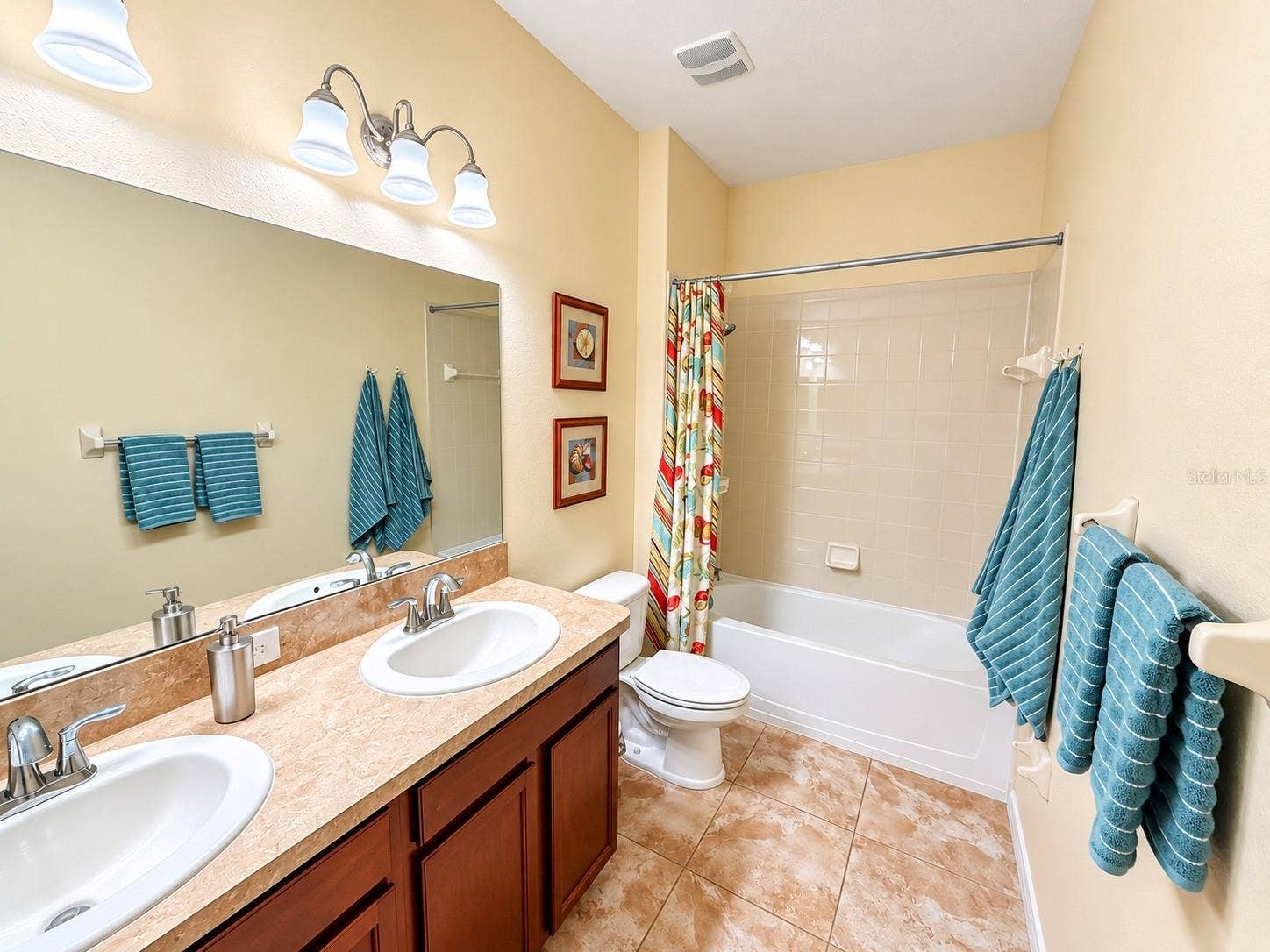 3748 ROUND TABLE COURT, Land O Lakes, FL 34638