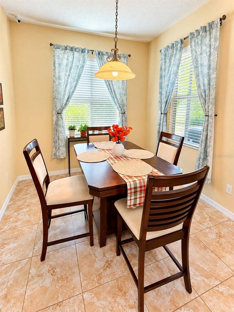 3748 ROUND TABLE COURT, Land O Lakes, FL 34638