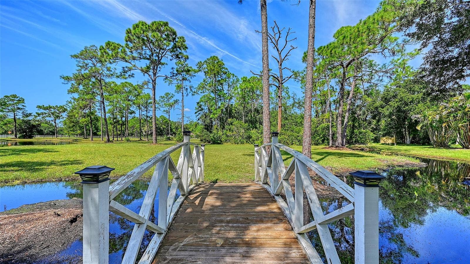 19005 69TH AVENUE E, Bradenton, FL 34211 19005 69TH AVENUE E, Bradenton, FL 34211