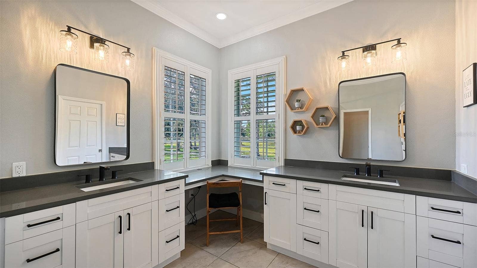 19005 69TH AVENUE E, Bradenton, FL 34211 19005 69TH AVENUE E, Bradenton, FL 34211