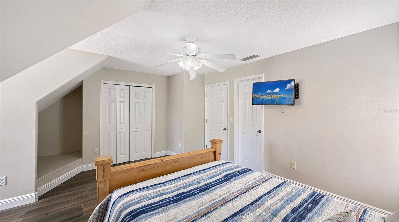 19005 69TH AVENUE E, Bradenton, FL 34211 19005 69TH AVENUE E, Bradenton, FL 34211