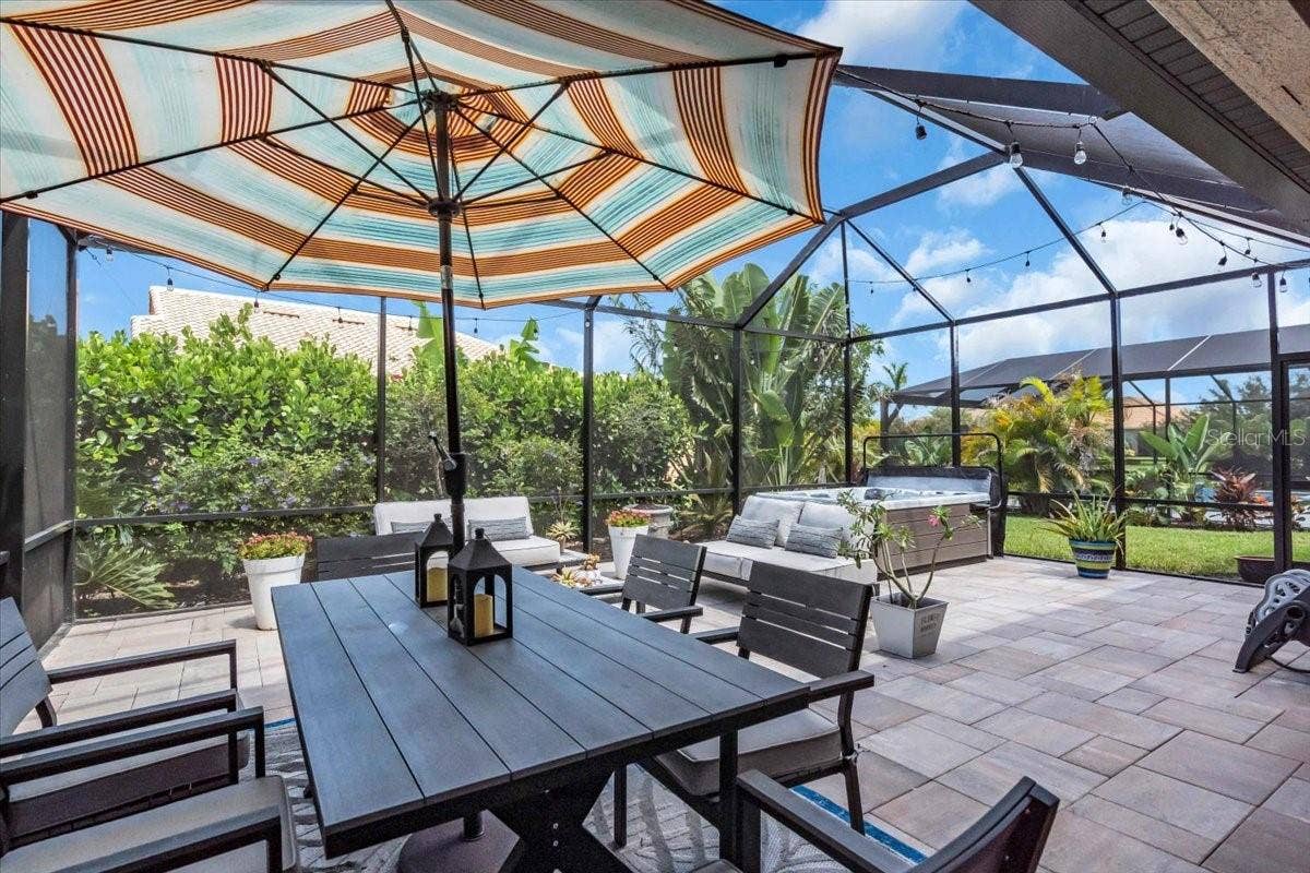 4602 ROYAL DORNOCH CIRCLE, Bradenton, FL 34211 4602 ROYAL DORNOCH CIRCLE, Bradenton, FL 34211