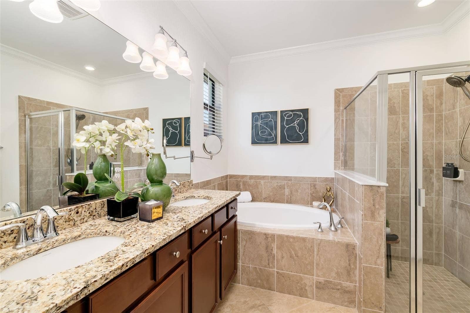 4602 ROYAL DORNOCH CIRCLE, Bradenton, FL 34211 4602 ROYAL DORNOCH CIRCLE, Bradenton, FL 34211