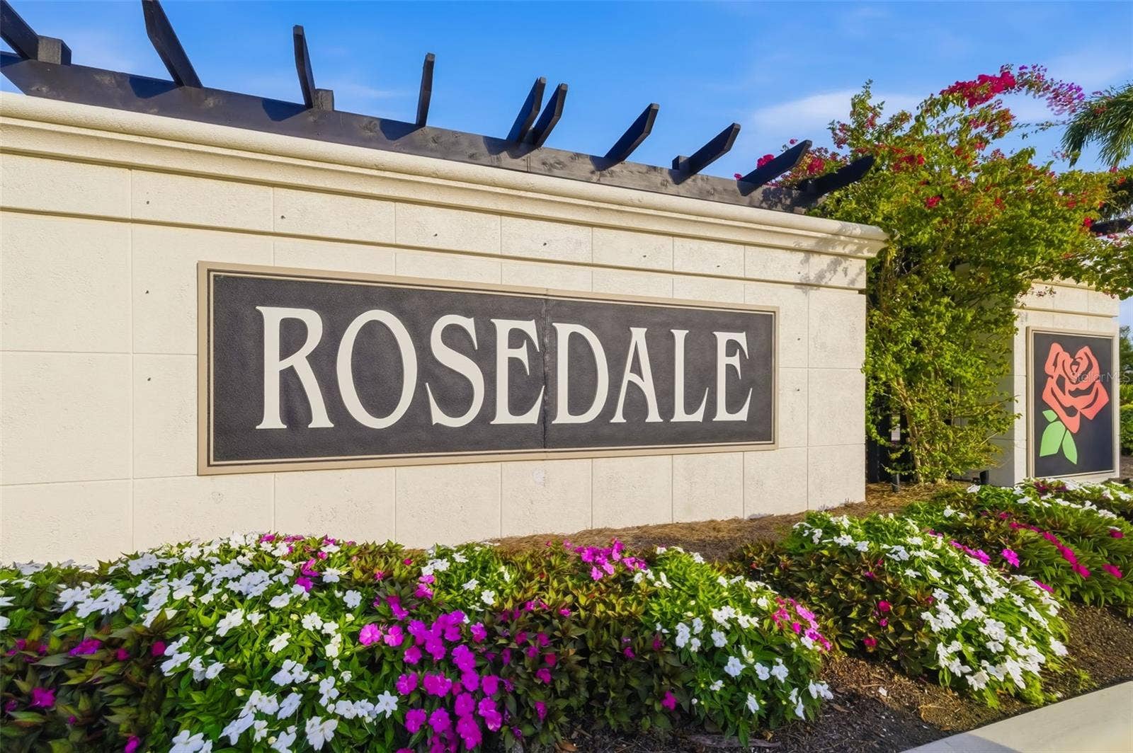 4602 ROYAL DORNOCH CIRCLE, Bradenton, FL 34211 4602 ROYAL DORNOCH CIRCLE, Bradenton, FL 34211