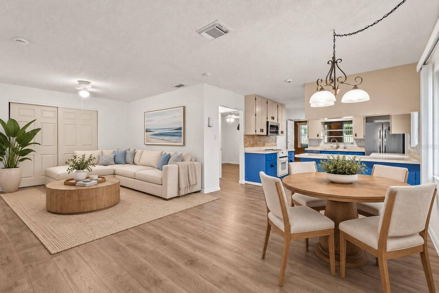 5318 17TH STREET W, Bradenton, FL 34207 Unit A Family Room