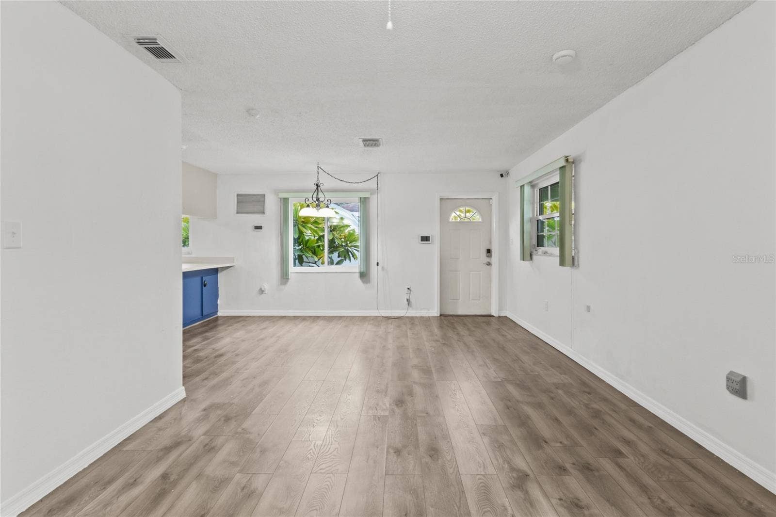 5318 17TH STREET W, Bradenton, FL 34207 Unit A Family Room