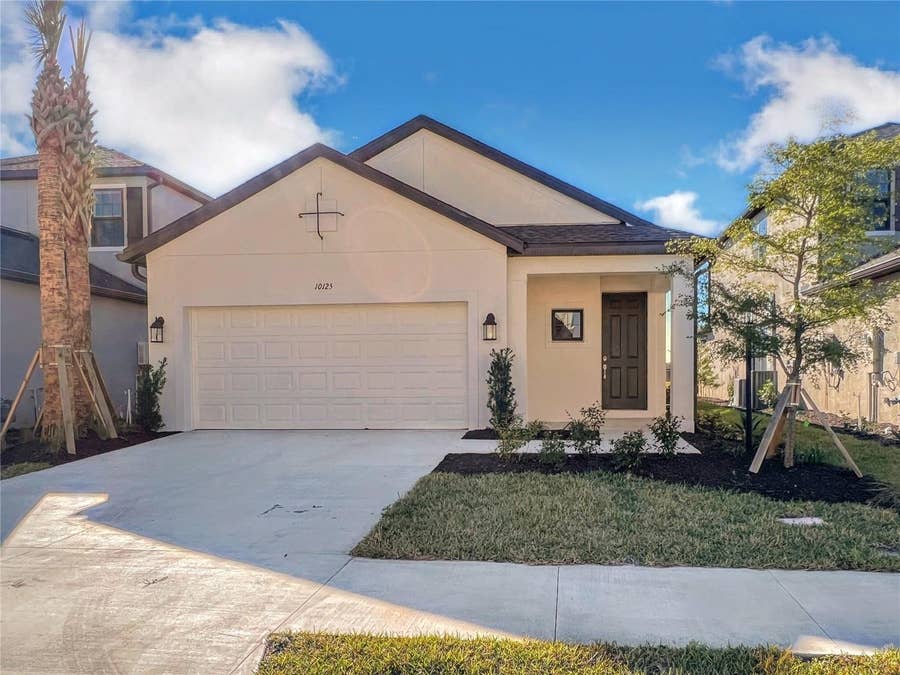 Property photo for 10125 MILKY WAY CIRCLE, Sarasota, FL