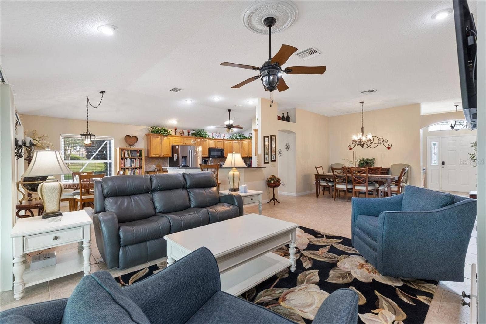 17765 SE 85TH CAUSTON COURT, The Villages, FL 32162