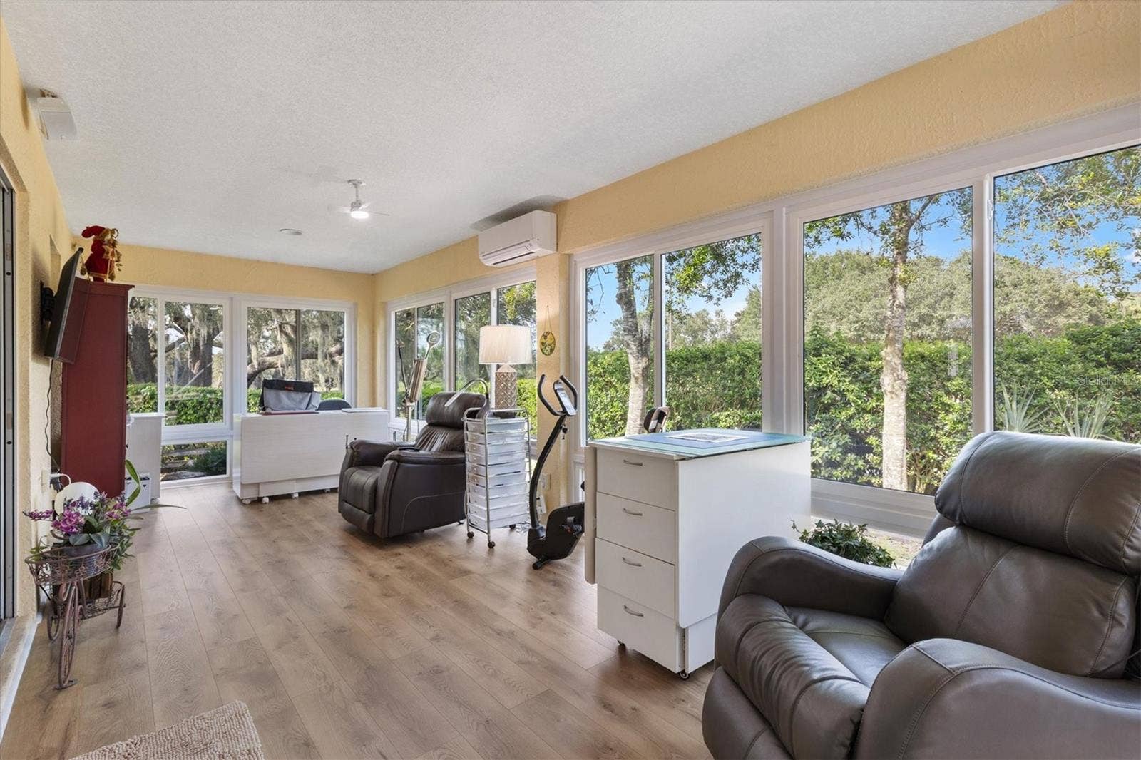 17765 SE 85TH CAUSTON COURT, The Villages, FL 32162