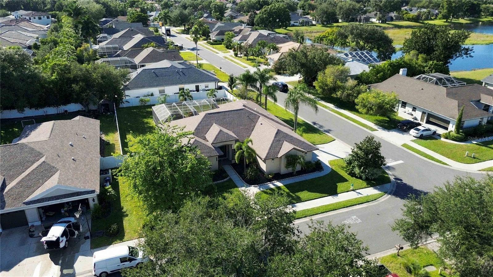 6274 AVENTURA DRIVE, Sarasota, FL 34241