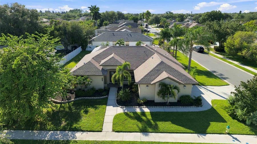 Property photo for 6274 AVENTURA DRIVE, Sarasota, FL