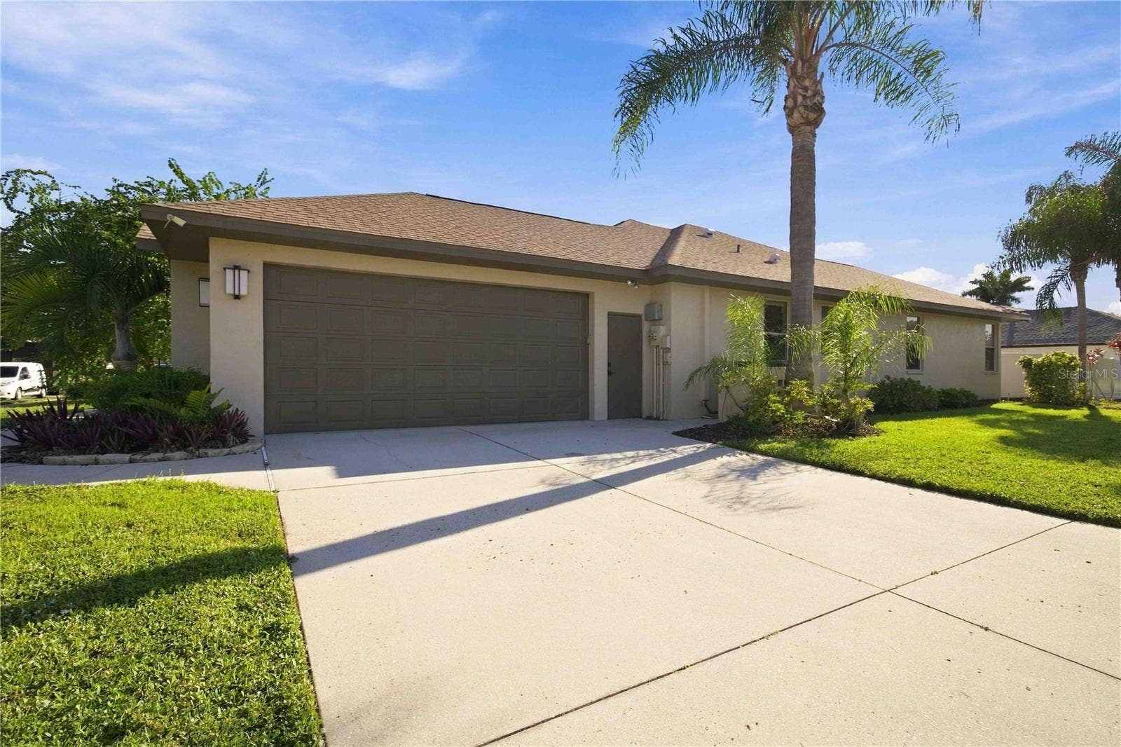 6274 AVENTURA DRIVE, Sarasota, FL 34241