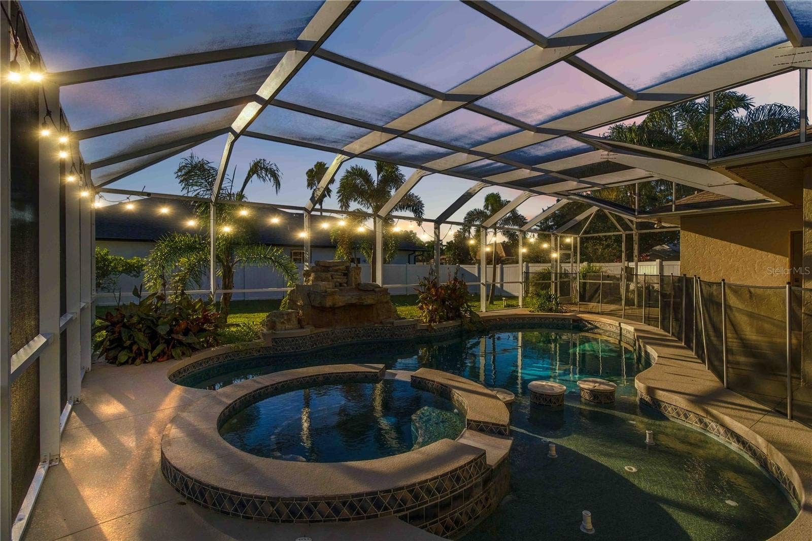 6274 AVENTURA DRIVE, Sarasota, FL 34241