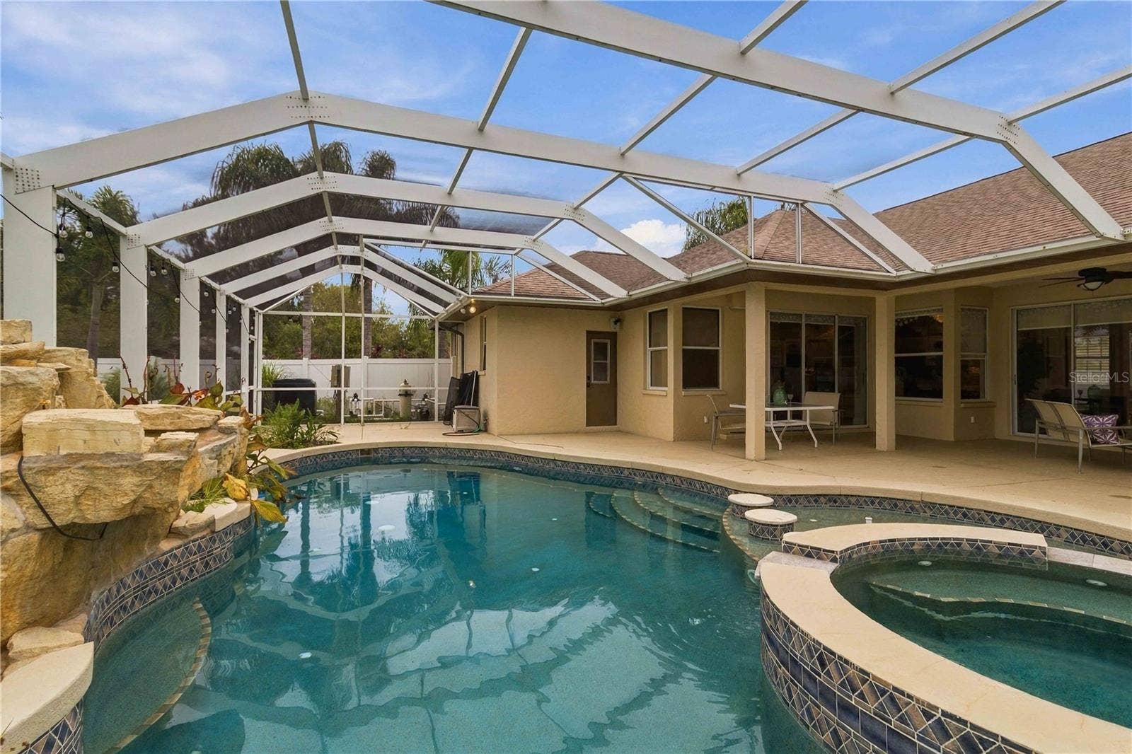 6274 AVENTURA DRIVE, Sarasota, FL 34241