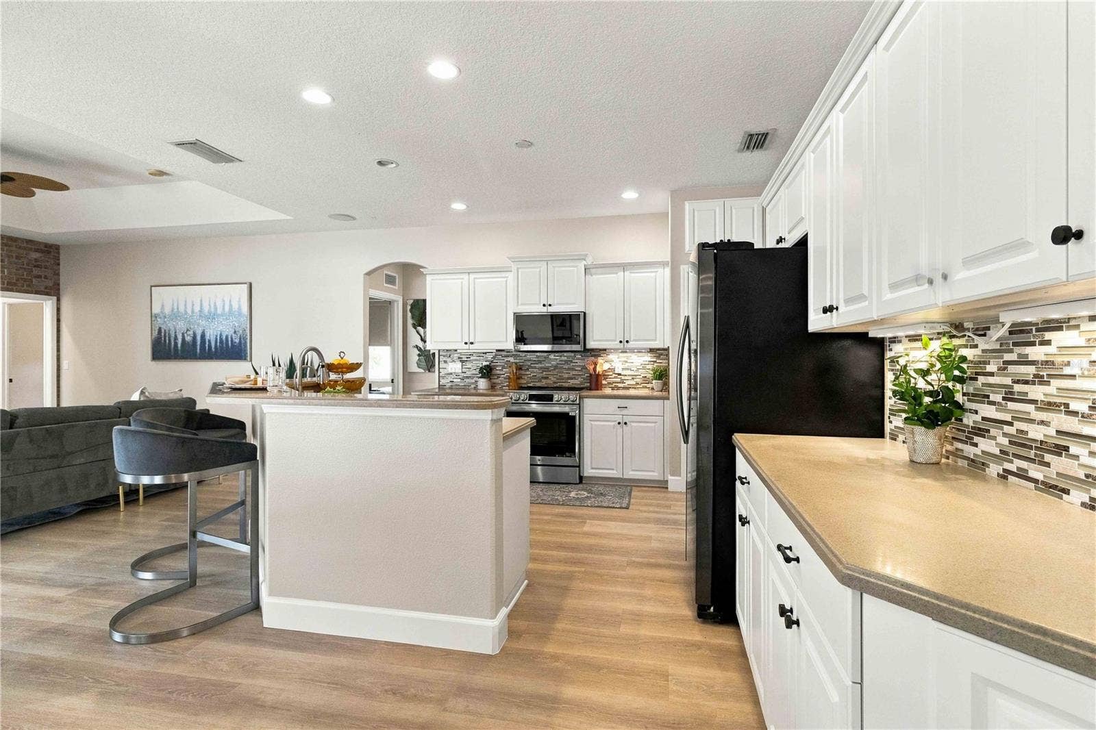 6274 AVENTURA DRIVE, Sarasota, FL 34241