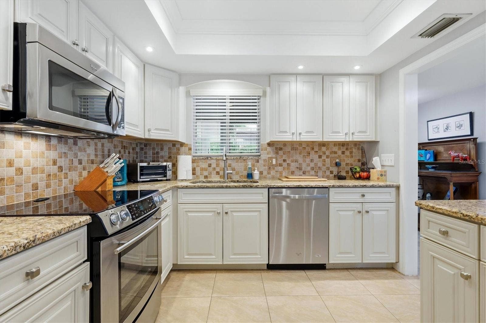 3944 LAKESIDE ROAD, #160, Sarasota, FL 34232