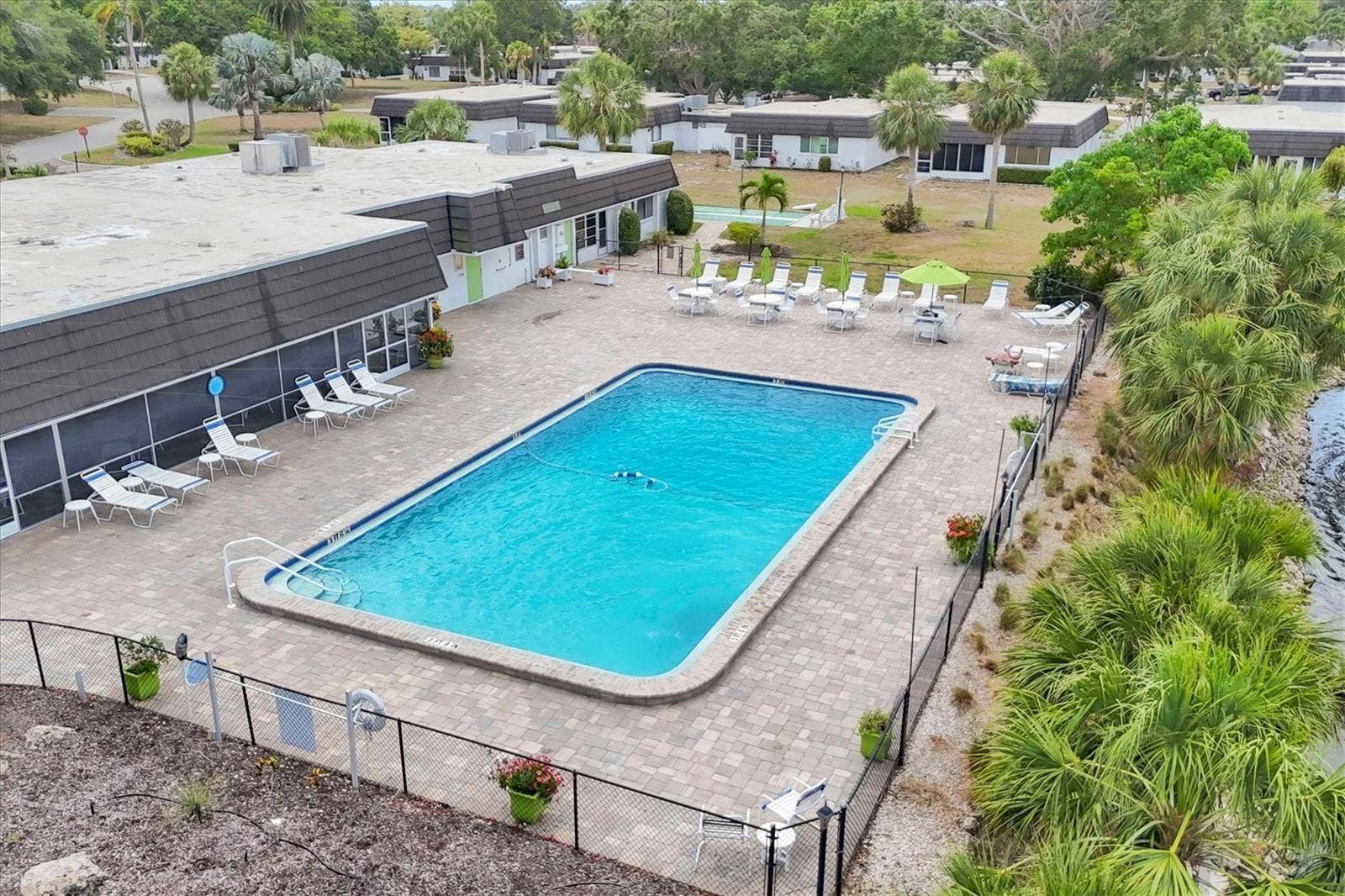 3944 LAKESIDE ROAD, #160, Sarasota, FL 34232