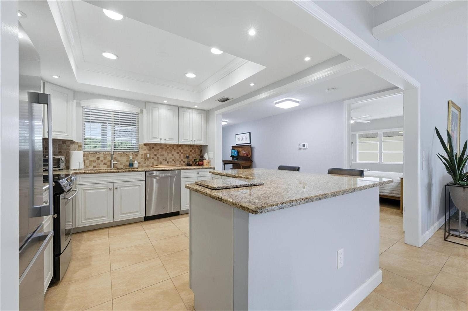 3944 LAKESIDE ROAD, #160, Sarasota, FL 34232