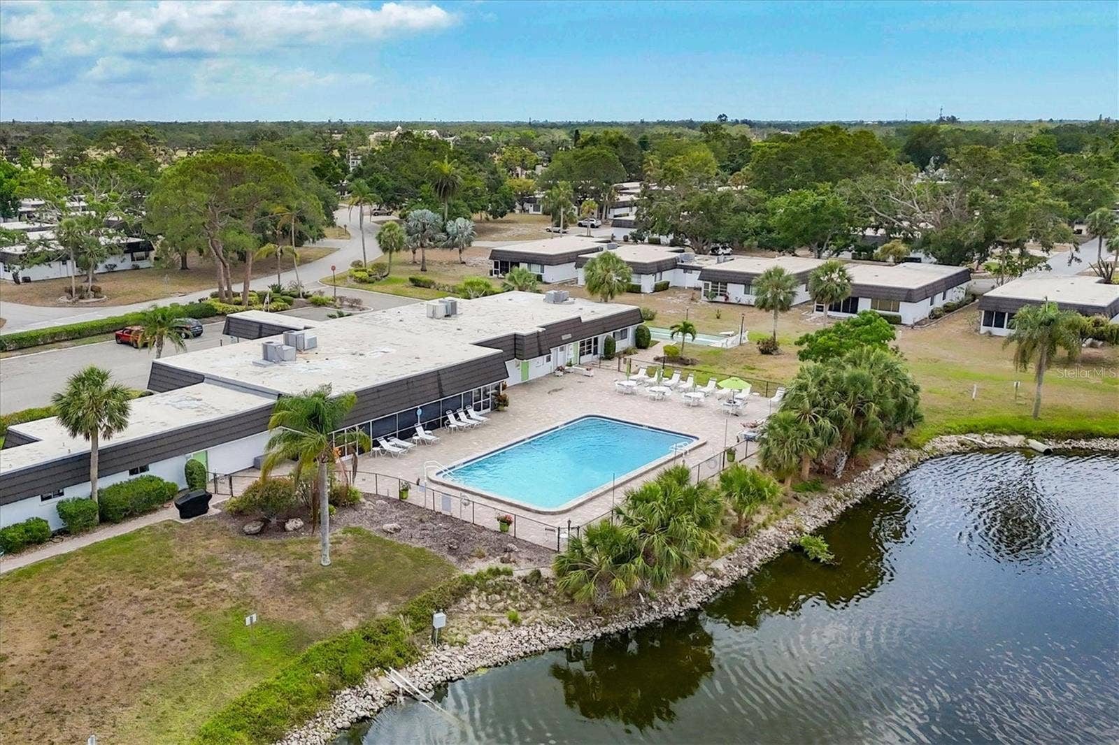 3944 LAKESIDE ROAD, #160, Sarasota, FL 34232