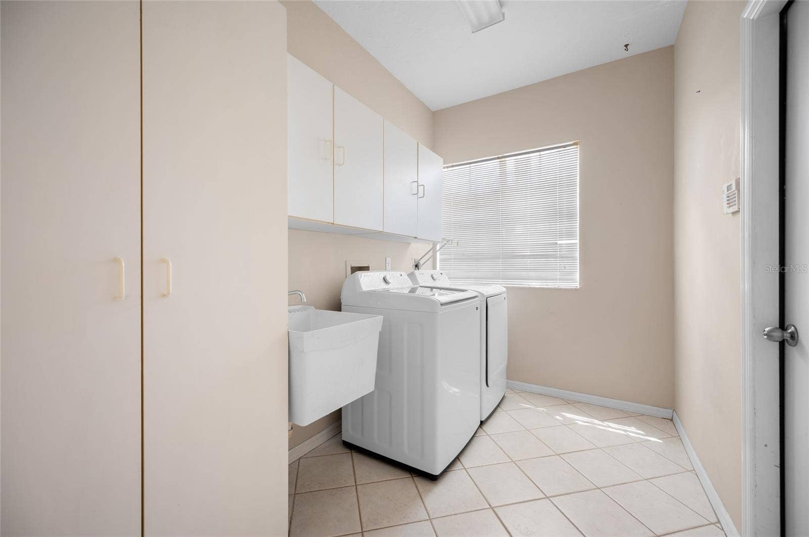 5449 DOWNHAM MEADOWS, Sarasota, FL 34235