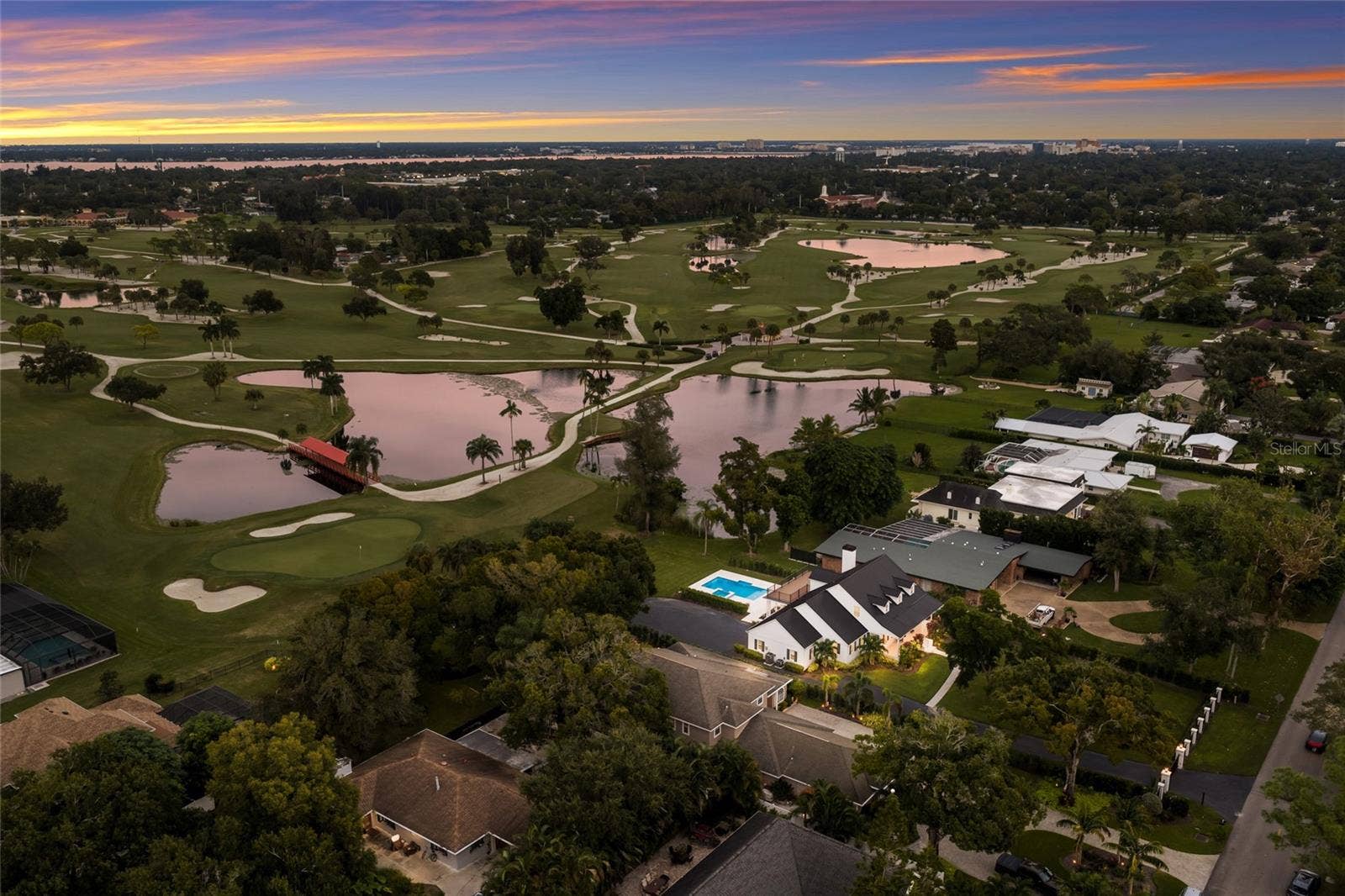 5060 18TH AVENUE W, Bradenton, FL 34209 Stunning golf course view