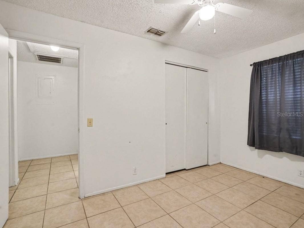 5661 STRUTHERS COURT, Winter Haven, FL 33884 5661 STRUTHERS COURT, Winter Haven, FL 33884