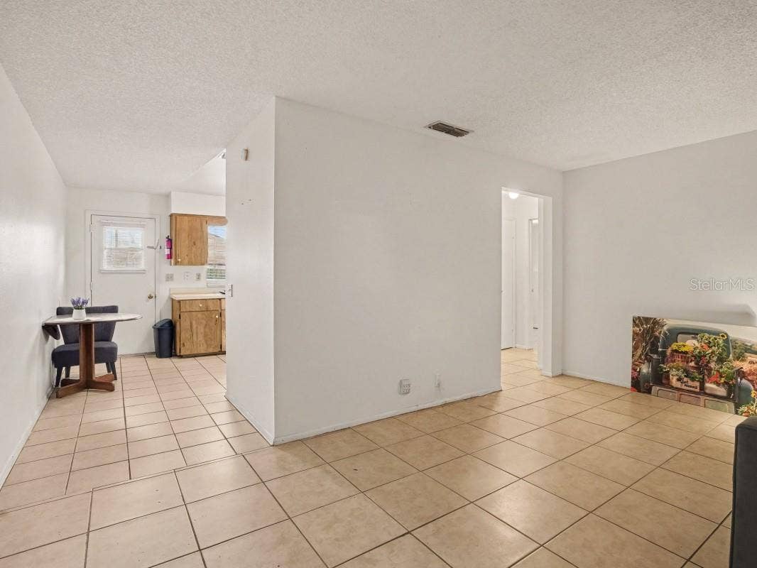 5661 STRUTHERS COURT, Winter Haven, FL 33884 5661 STRUTHERS COURT, Winter Haven, FL 33884