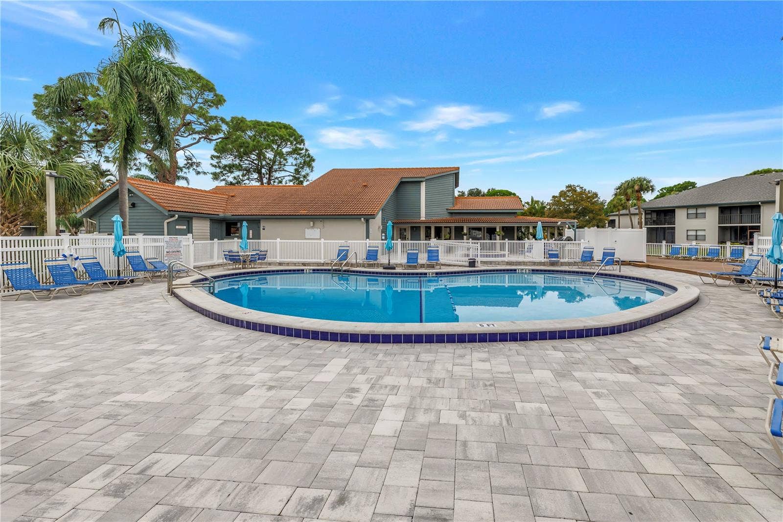 4610 47TH AVENUE W, #201, Bradenton, FL 34210 4610 47TH AVENUE W, #201, Bradenton, FL 34210