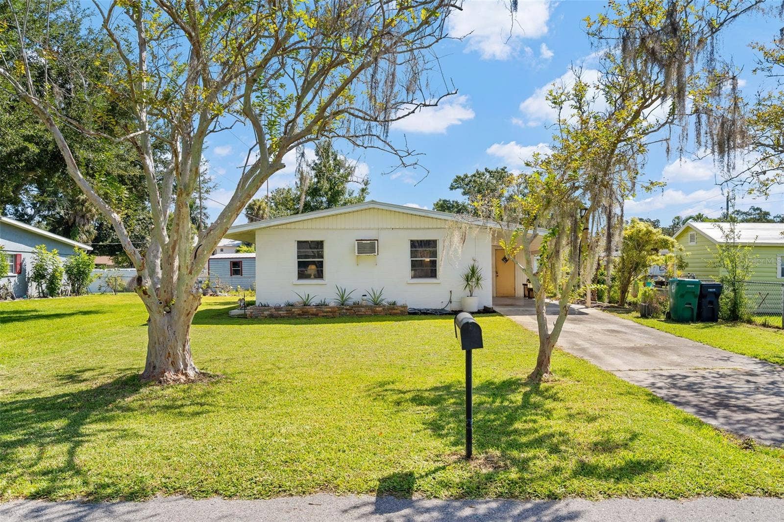 704 19TH AVENUE W, Palmetto, FL 34221 704 19TH AVENUE W, Palmetto, FL 34221
