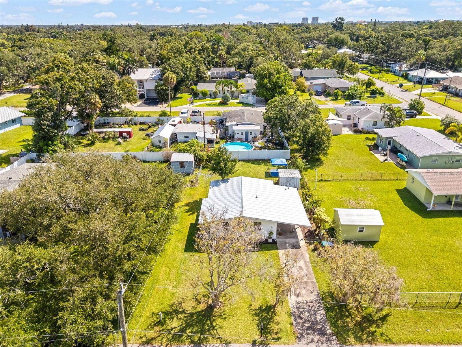 704 19TH AVENUE W, Palmetto, FL 34221 704 19TH AVENUE W, Palmetto, FL 34221