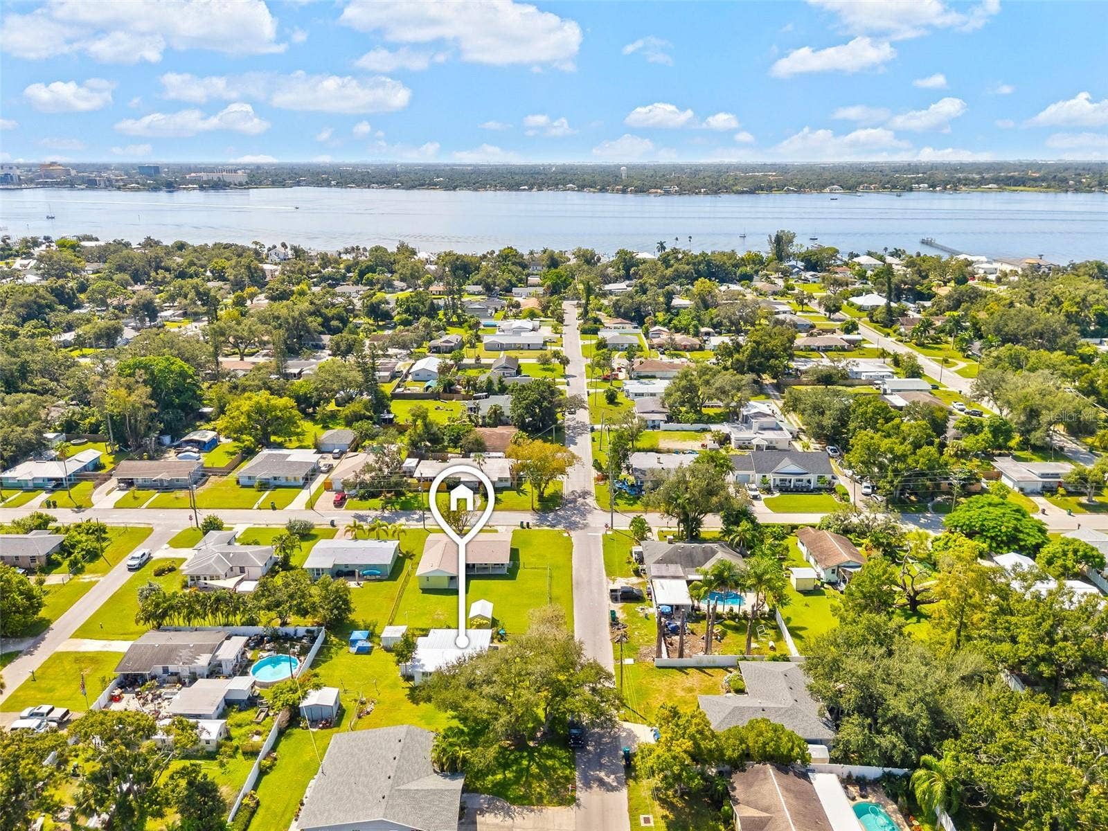 704 19TH AVENUE W, Palmetto, FL 34221 704 19TH AVENUE W, Palmetto, FL 34221