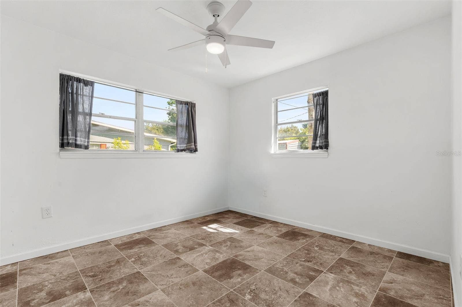704 19TH AVENUE W, Palmetto, FL 34221 704 19TH AVENUE W, Palmetto, FL 34221