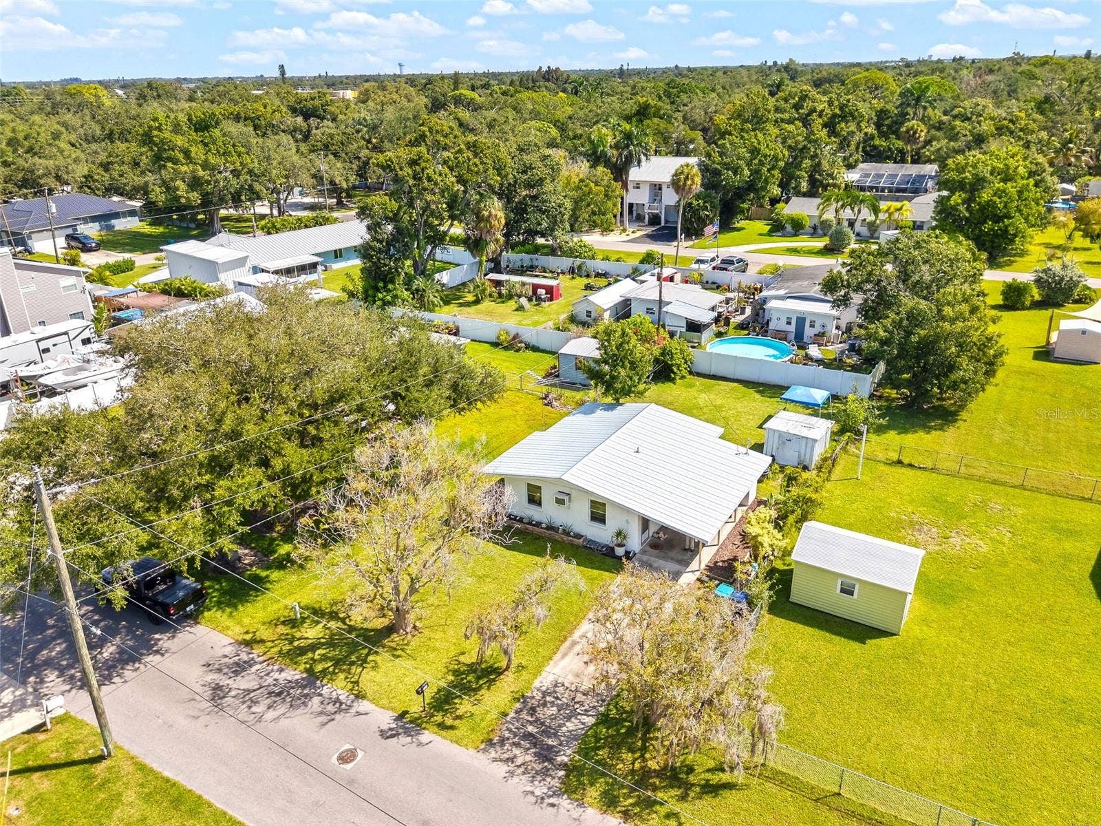 704 19TH AVENUE W, Palmetto, FL 34221 704 19TH AVENUE W, Palmetto, FL 34221