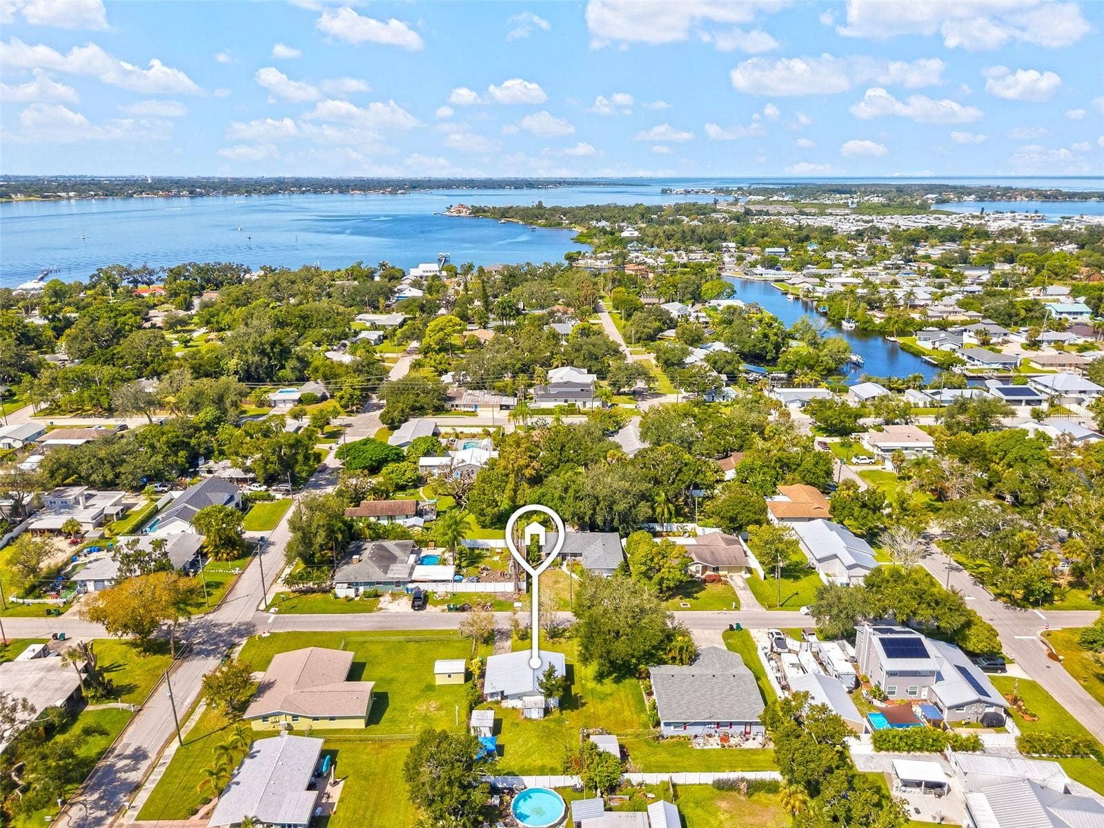 704 19TH AVENUE W, Palmetto, FL 34221 704 19TH AVENUE W, Palmetto, FL 34221