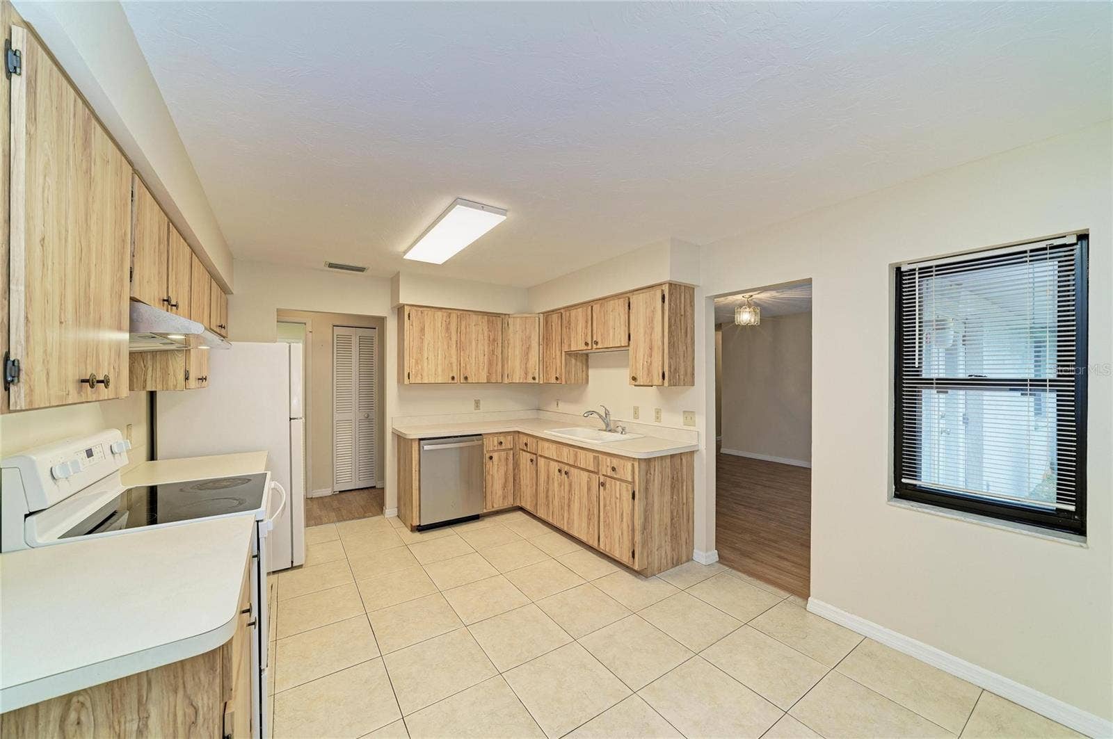 4205 4TH AVENUE W, Bradenton, FL 34209