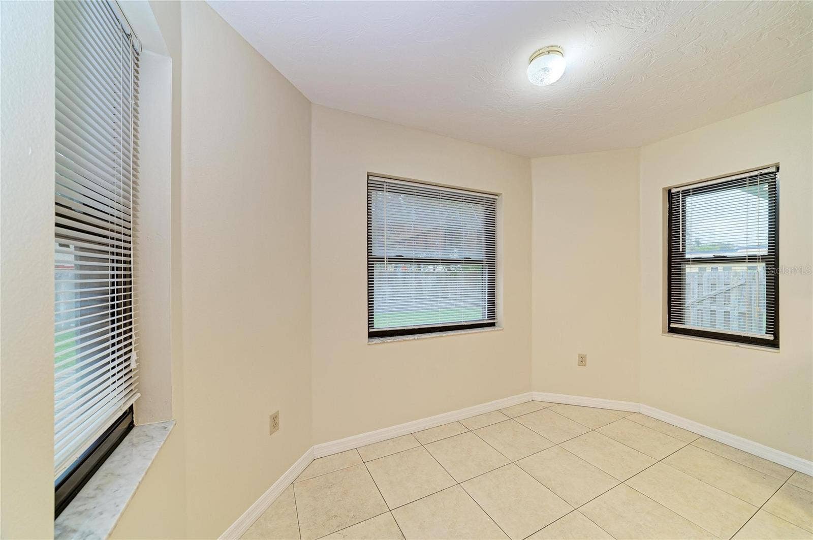 4205 4TH AVENUE W, Bradenton, FL 34209