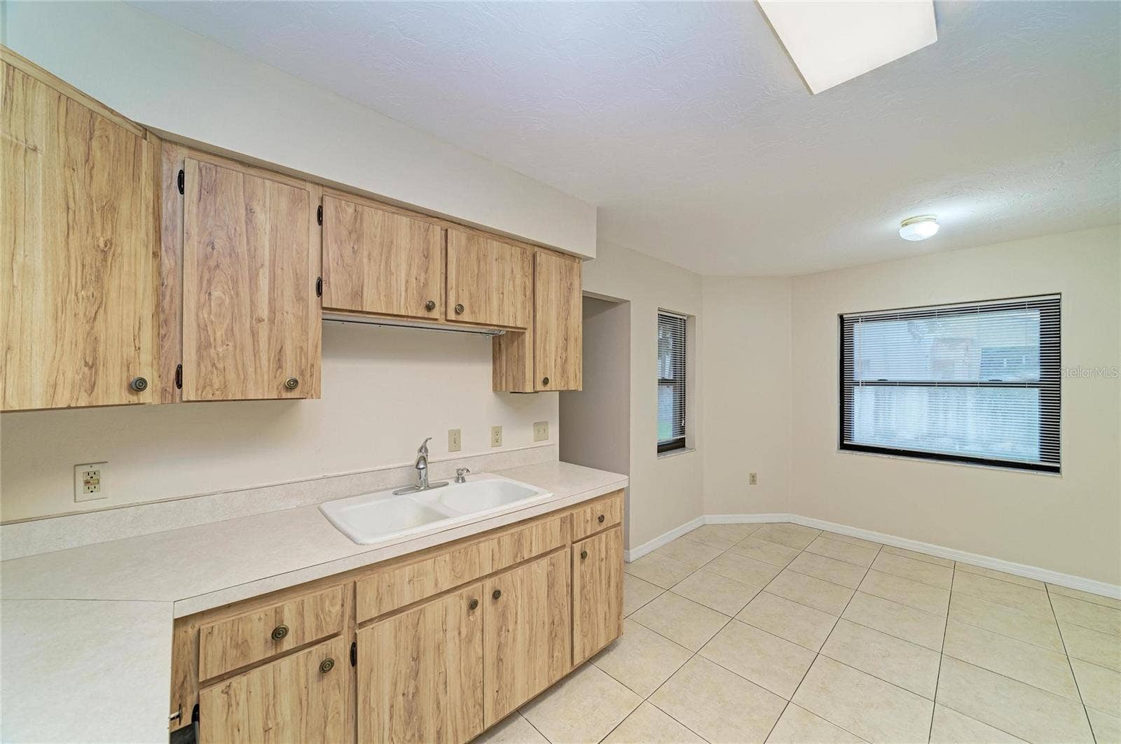 4205 4TH AVENUE W, Bradenton, FL 34209
