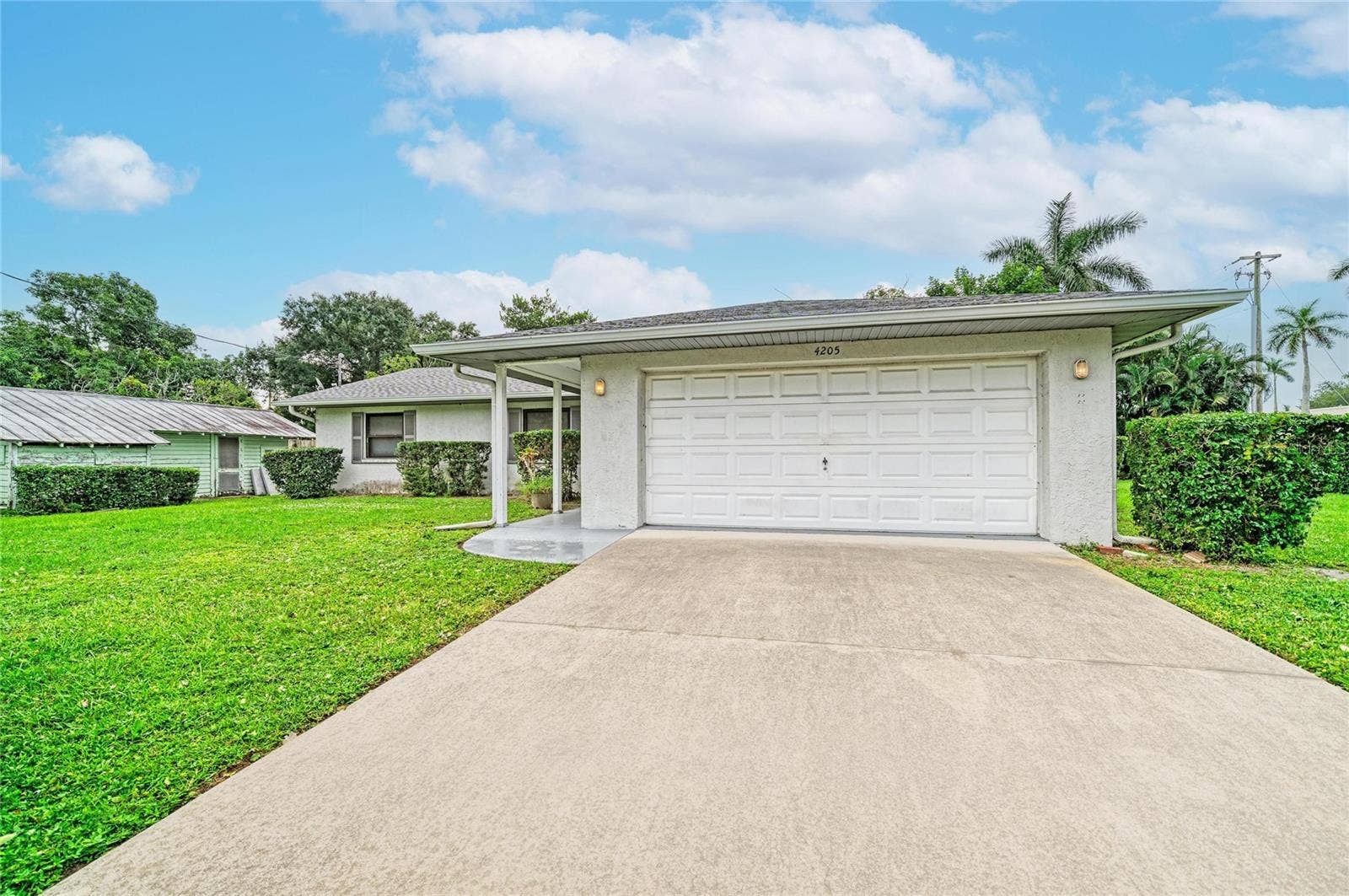 4205 4TH AVENUE W, Bradenton, FL 34209