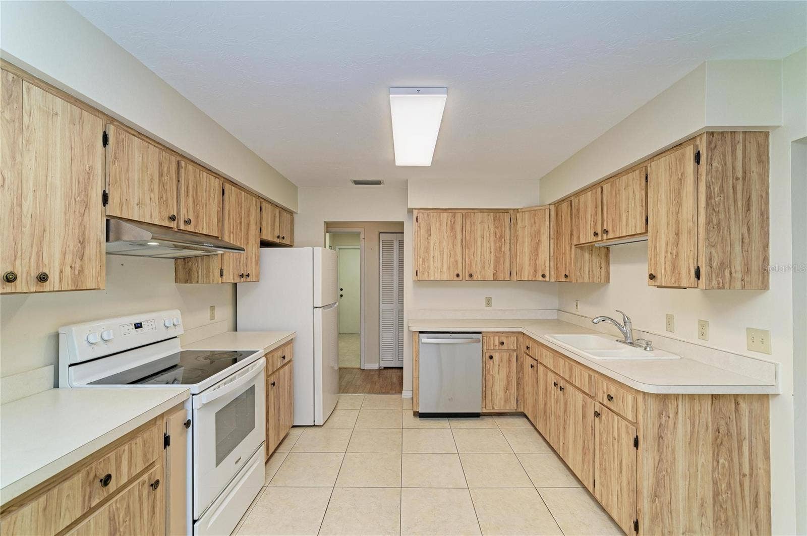 4205 4TH AVENUE W, Bradenton, FL 34209